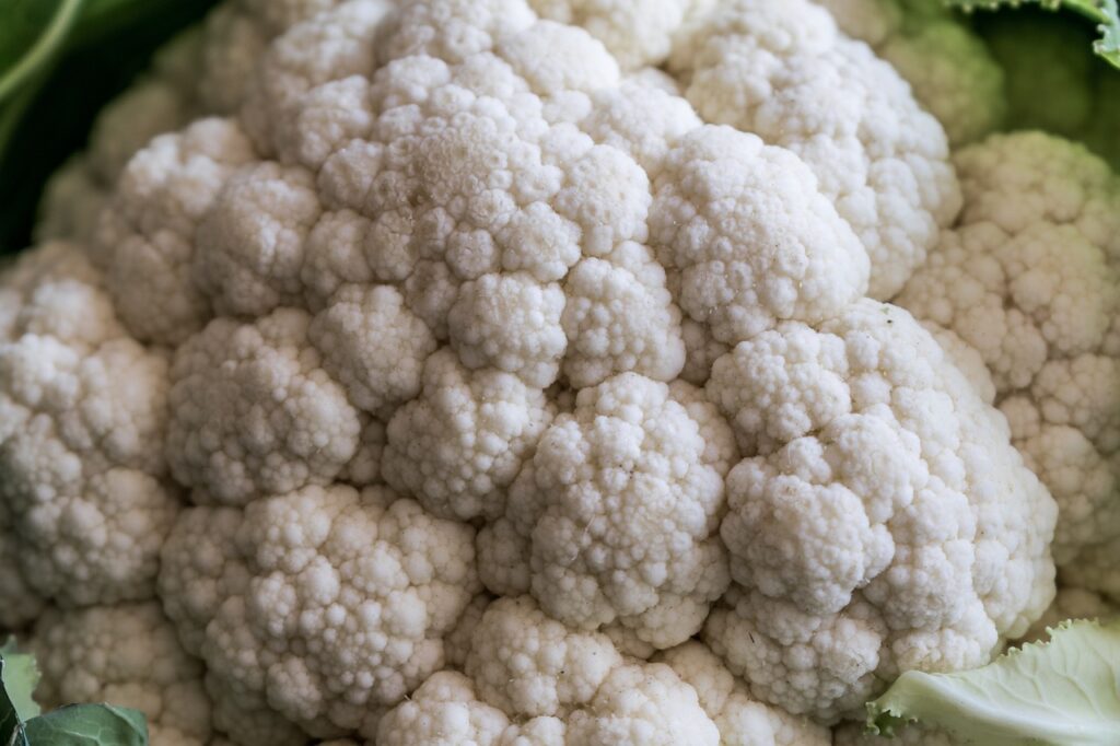 cauliflower, vegetables, vegetable-2283883.jpg